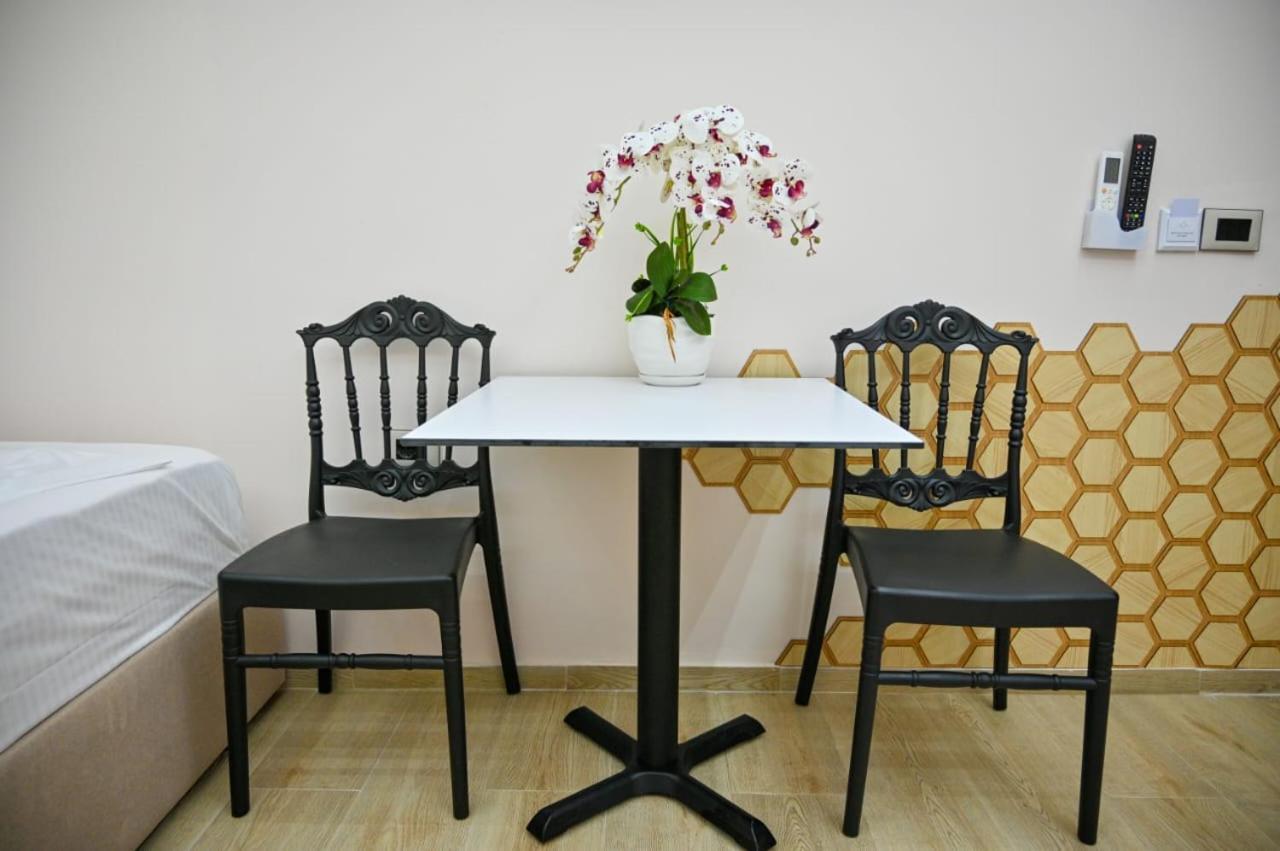 Andi Apartments Durres Luaran gambar