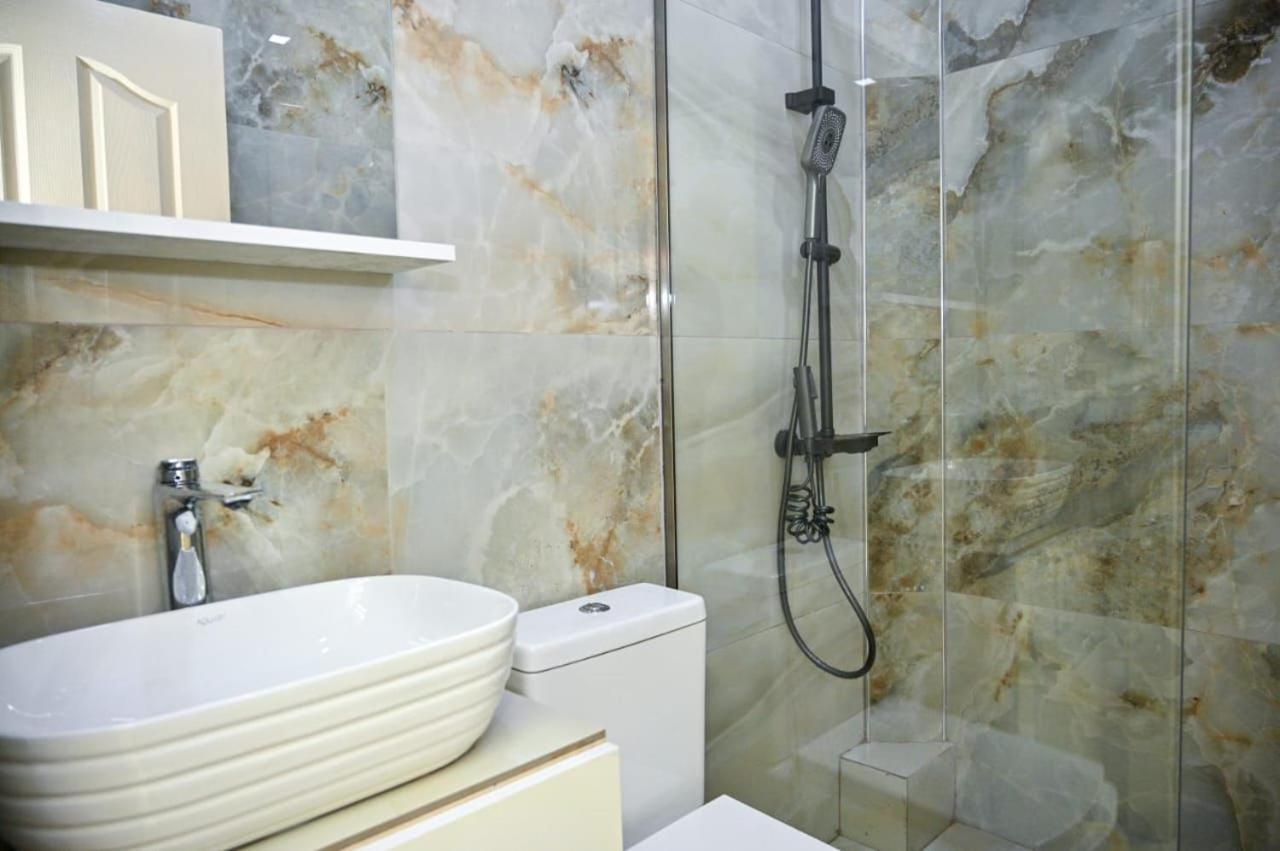 Andi Apartments Durres Luaran gambar