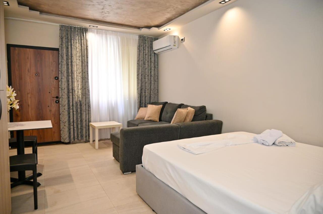 Andi Apartments Durres Luaran gambar