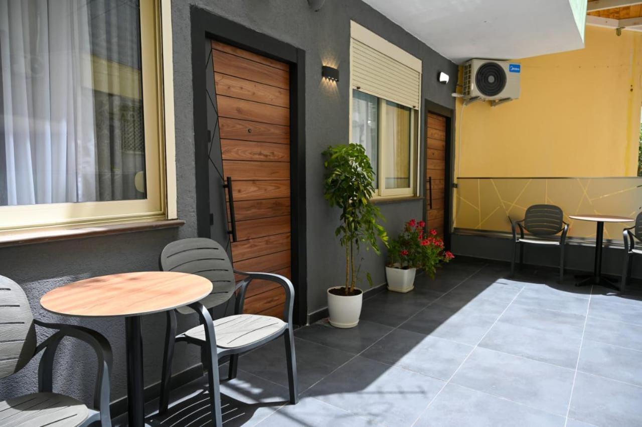 Andi Apartments Durres Luaran gambar