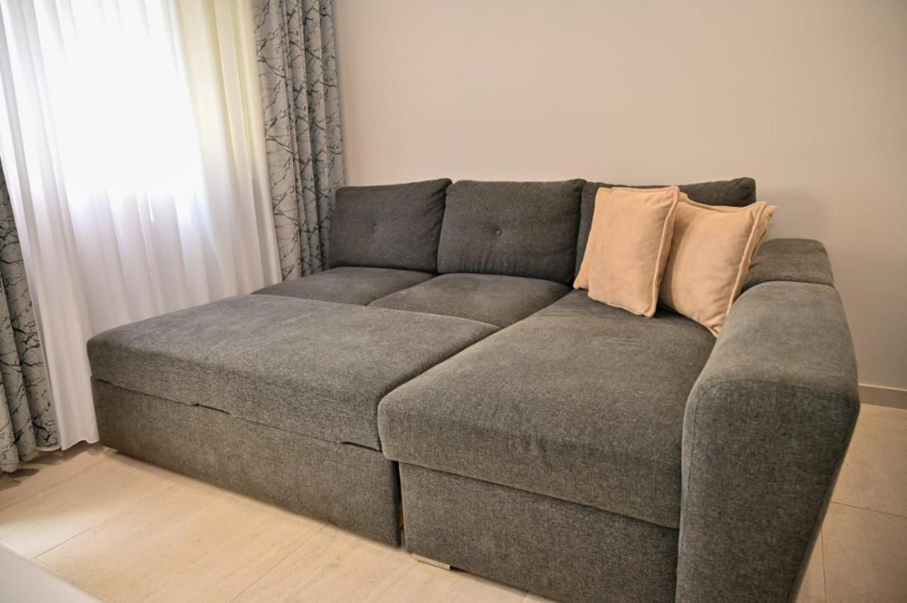 Andi Apartments Durres Luaran gambar